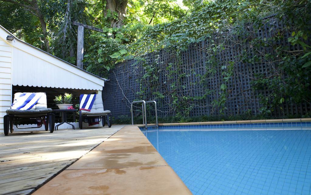 Port Douglas Cottage & Lodge Room photo