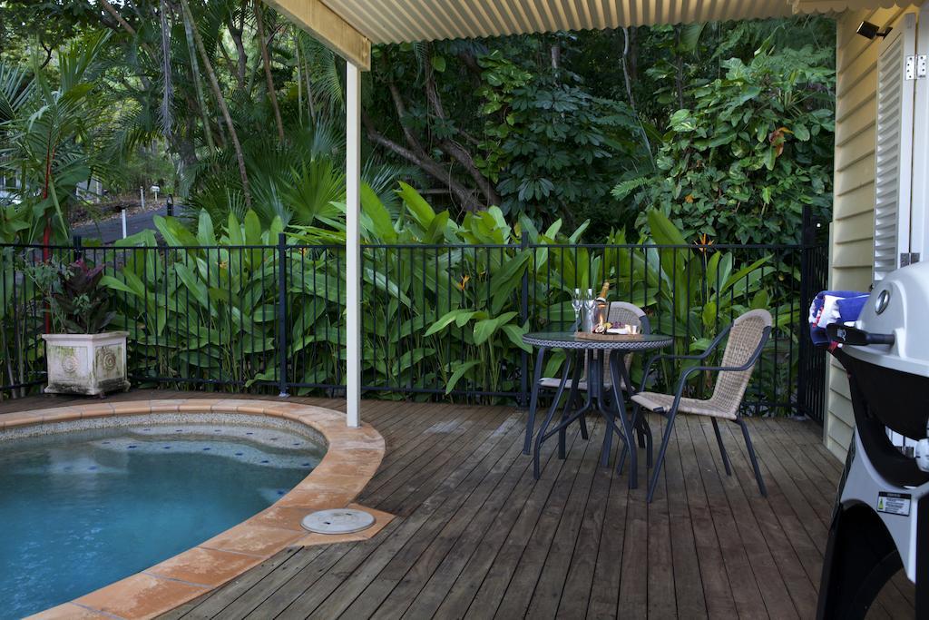Port Douglas Cottage & Lodge Room photo