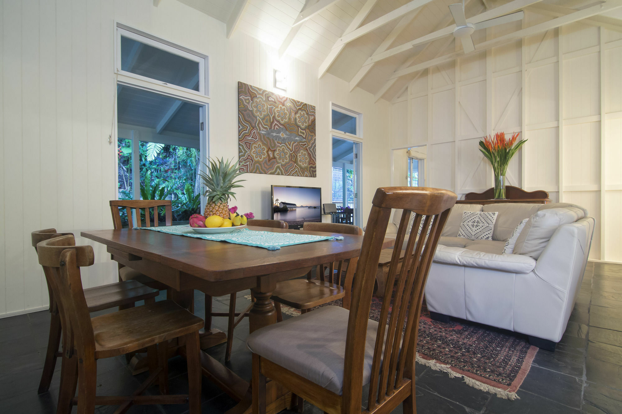 Port Douglas Cottage & Lodge Exterior photo